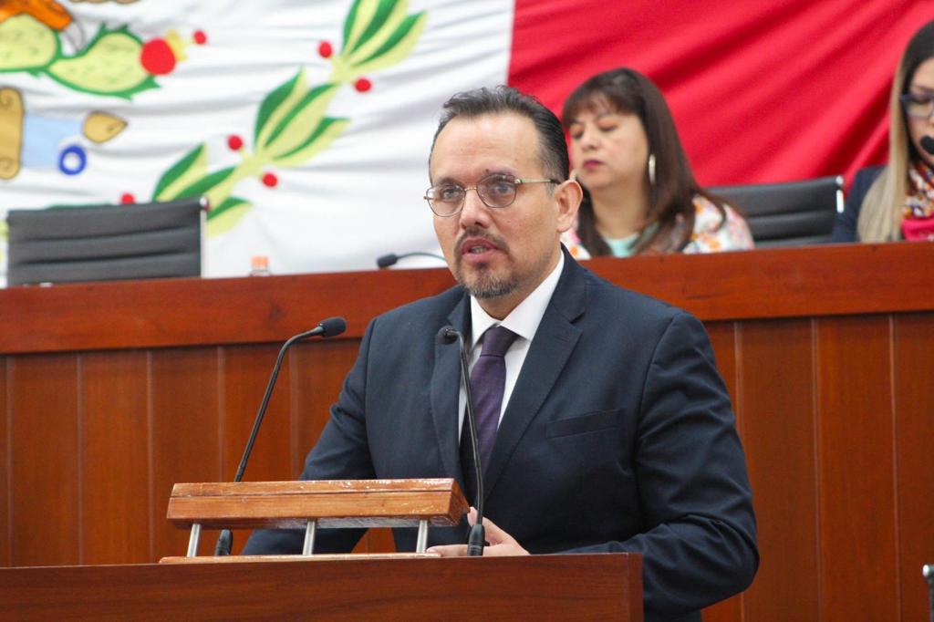 Por unanimidad aprueba Congreso iniciativa del diputado Cambrón